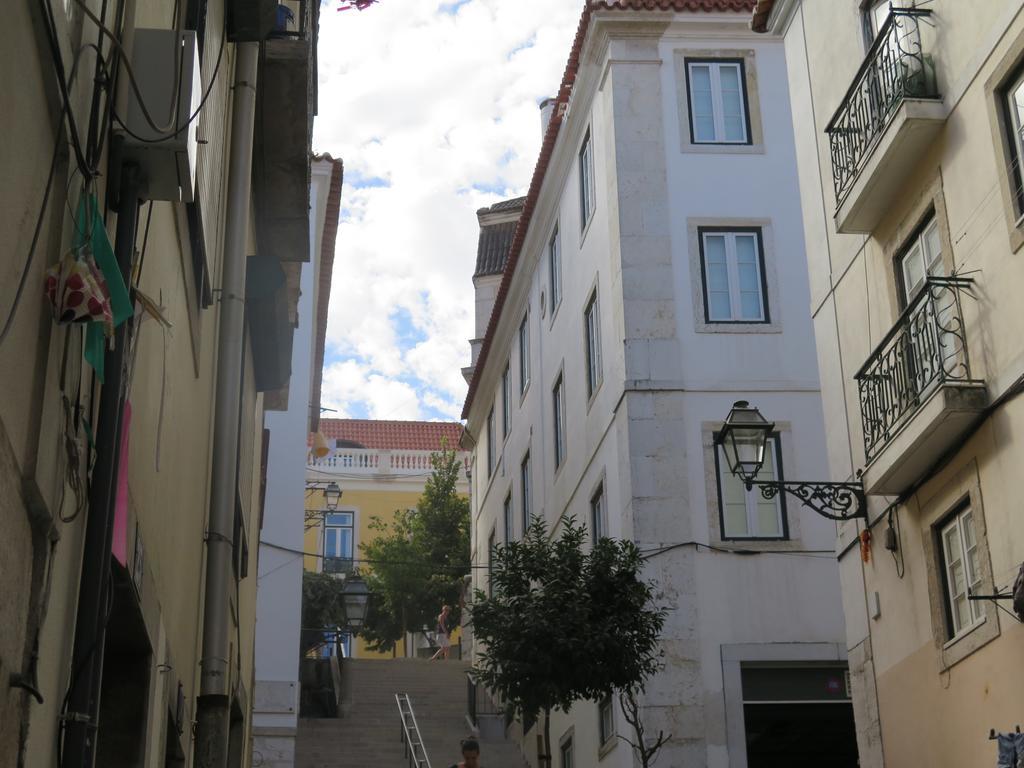 Chiado Bairro Alto, Bright And Newly Renovated 3 Bedroom Apartment, Lisbon Historical Center Экстерьер фото